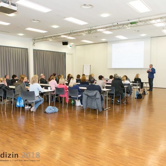 https://www.agn.at/kongress/wp-content/uploads/2019/08/AGN2018_80-540x540.jpg