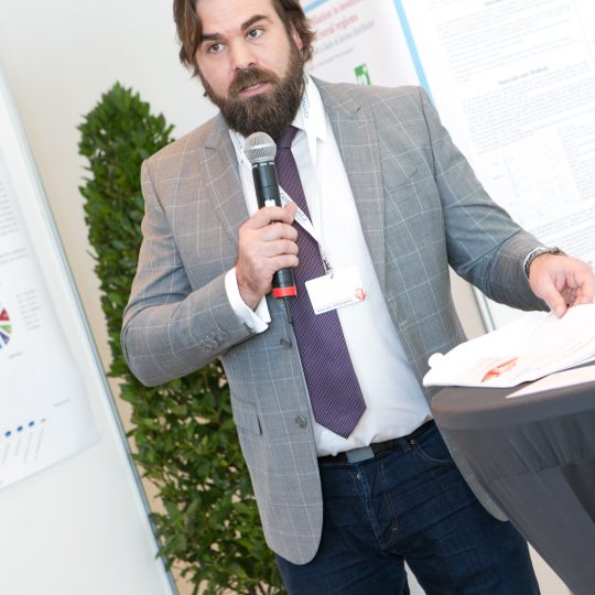 https://www.agn.at/kongress/wp-content/uploads/2019/08/AGN2018_91-540x540.jpg